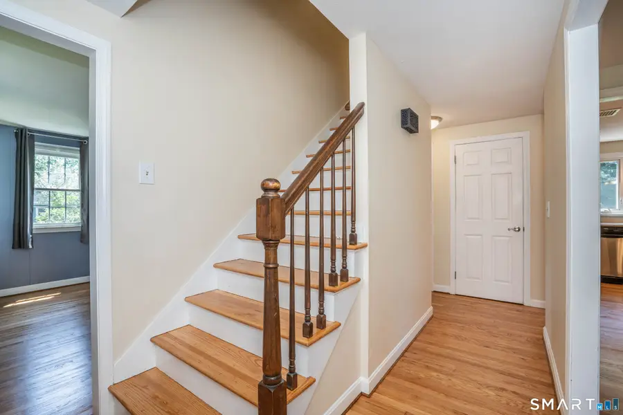 7 Fairview Street, Simsbury, CT 06070 - #3