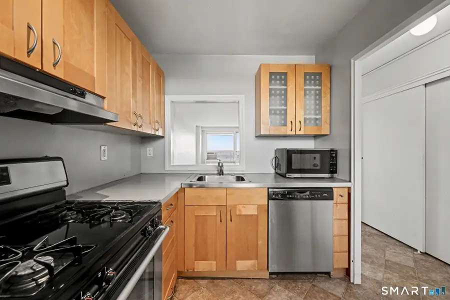 71 Strawberry Hill Avenue #909, Stamford, CT 06902 - #3