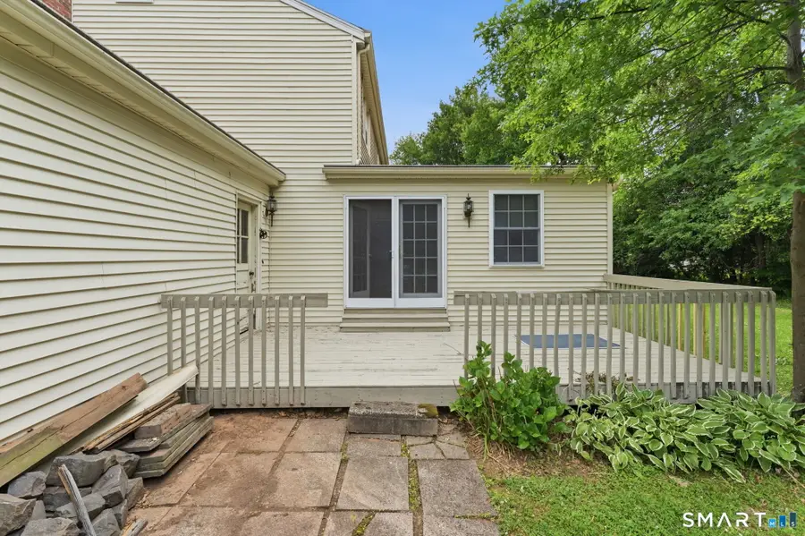34 Carriage Hill Drive, Newington, CT 06111 - #2