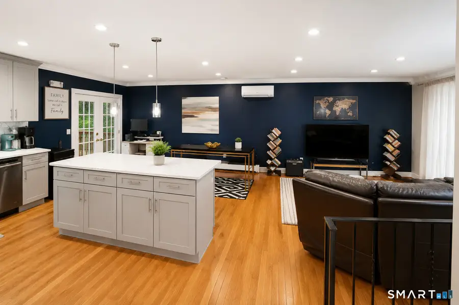 15 Jessup Street, Stamford, CT 06902 - #2