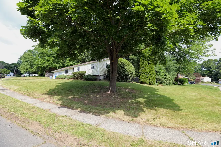 108 Glenwood Drive, Plainville, CT 06062 - #3