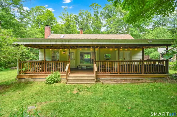 318 James Road, Ashford, CT 06278