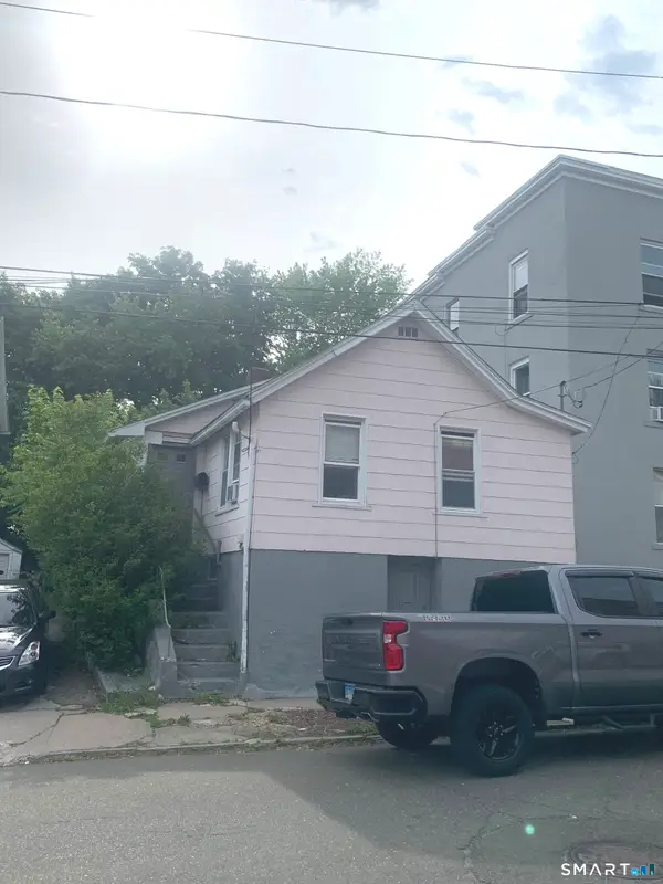 52 Hawkins Street, Derby, CT 06418