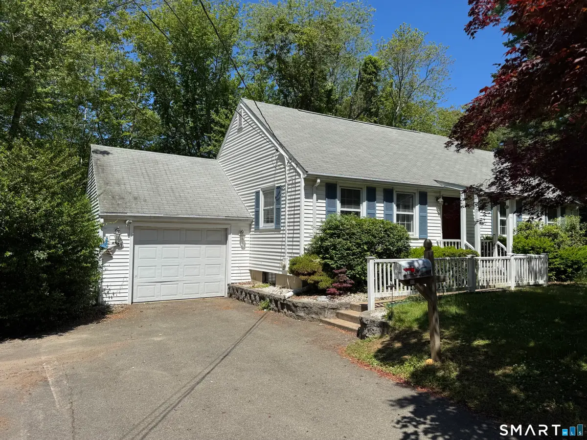 513 Essex Road, Westbrook, CT 06498 - #1