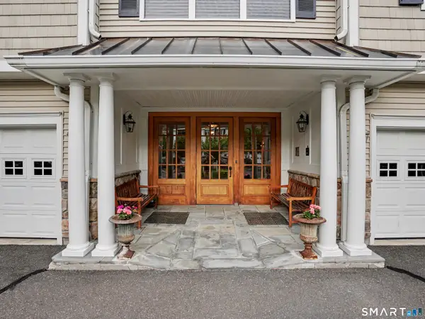 49 Jo Al Court #49, Newtown, CT 06470