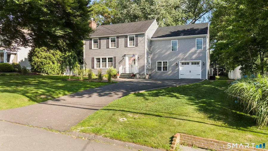 77 Lawlor Terrace, Stratford, CT 06614 - #3