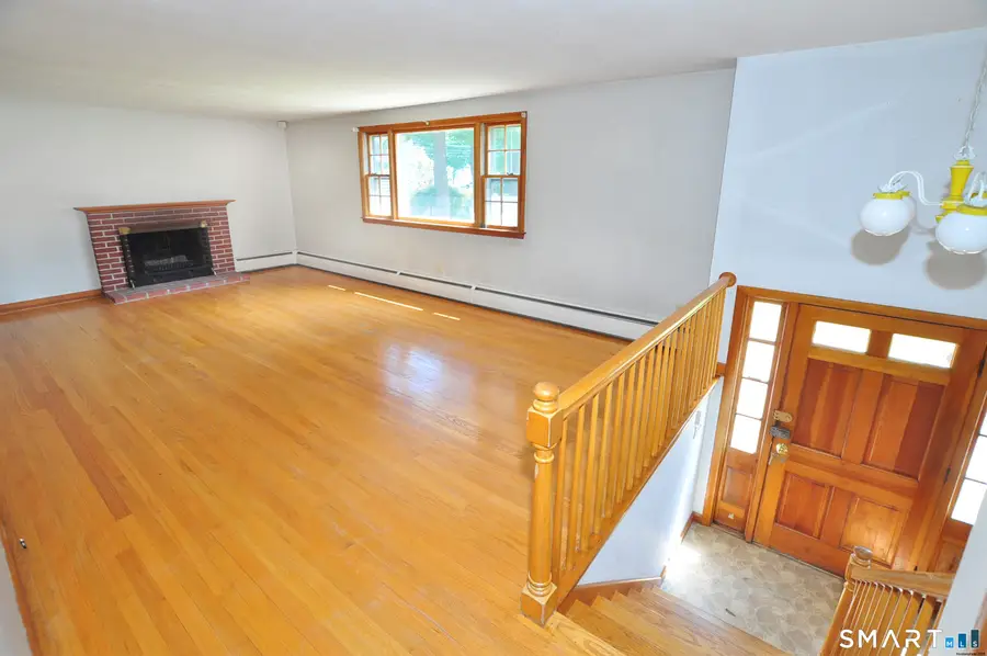 621 Kennedy Road, Windsor, CT 06095 - #3