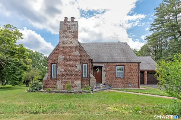 816 Woodruff Road, Orange, CT 06477