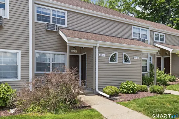1221 Washington Street #8, Middletown, CT 06457