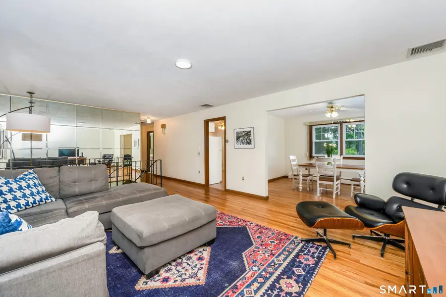 1 Woodchuck Court West, Norwalk, CT 06854 - #3