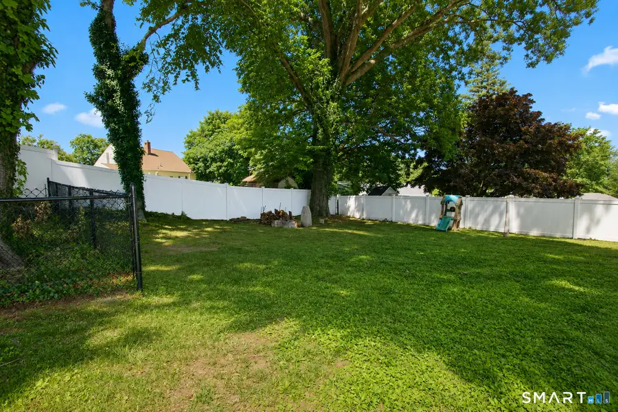 11 Forest Road, Wallingford, CT 06492 - #3