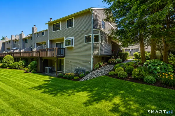 2002 Mill Pond Drive #2002, South Windsor, CT 06074