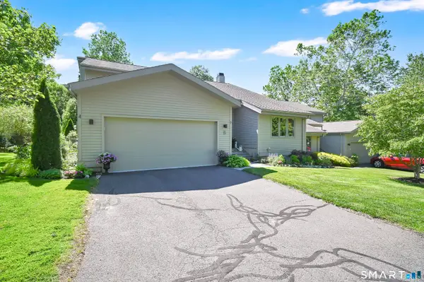 2 Thistle Hollow #2, Avon, CT 06001