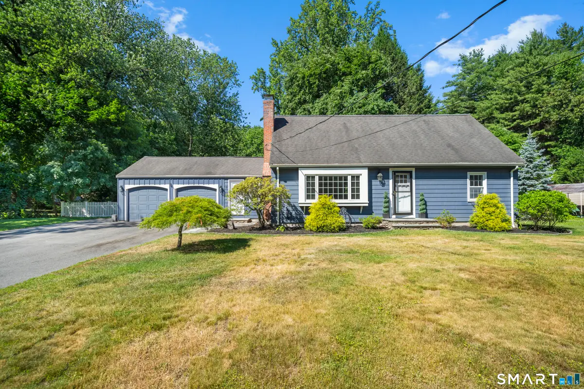 19 Westwood Drive, Simsbury, CT 06070 - #1