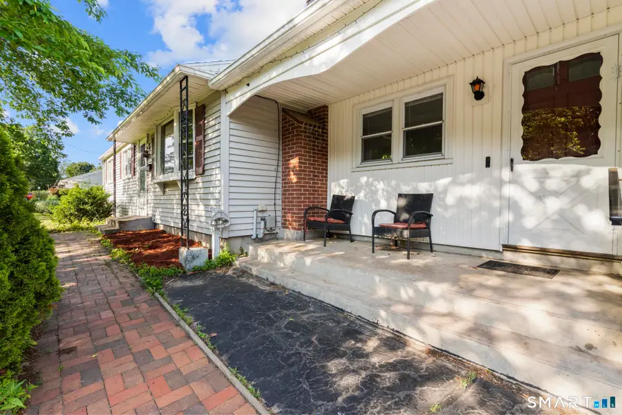27 Allen Street, Enfield, CT 06082 - #3