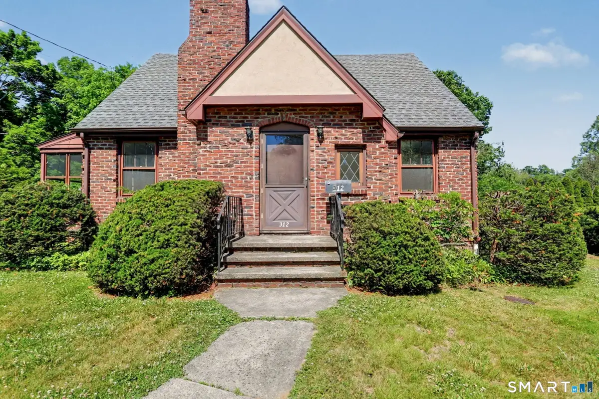 312 Bennett Street, Fairfield, CT 06825 - #1