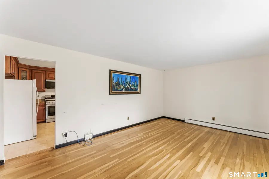 13 Brookwood Drive, Bethel, CT 06801 - #3