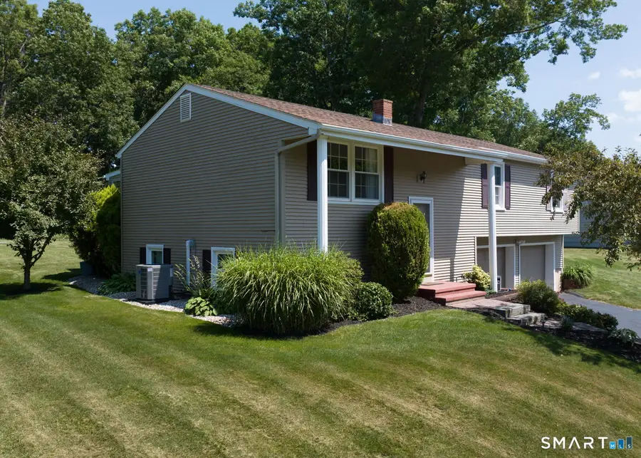 41 October Lane, Plantsville, CT 06479 - #2