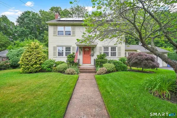 33 Brent Road, Manchester, CT 06042