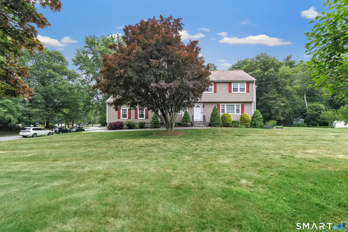460 Stonehouse Road, Trumbull, CT 06611 - #1
