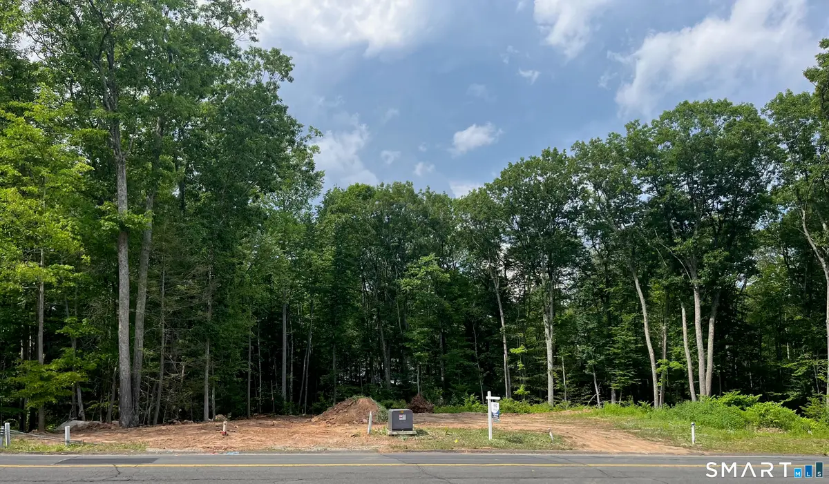 124 Hollister Drive, Avon, CT 06001 - #1