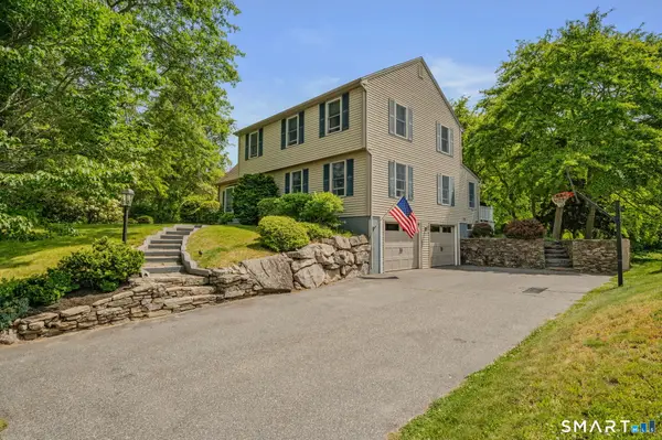 66 Clipper Court, Groton, CT 06355