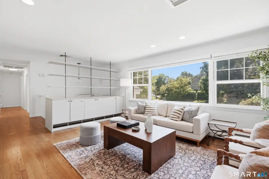 33 Sachem Road, Greenwich, CT 06830 - #3