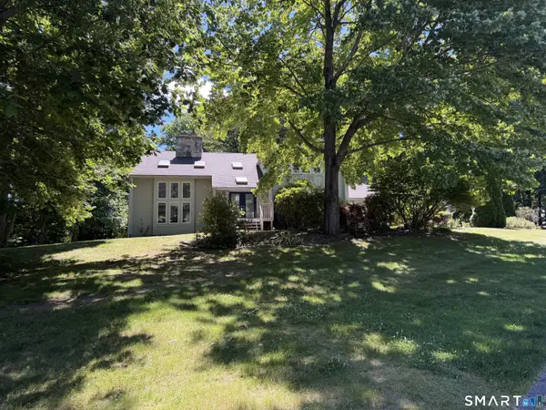 8 Pond View Road, Bolton, CT 06043