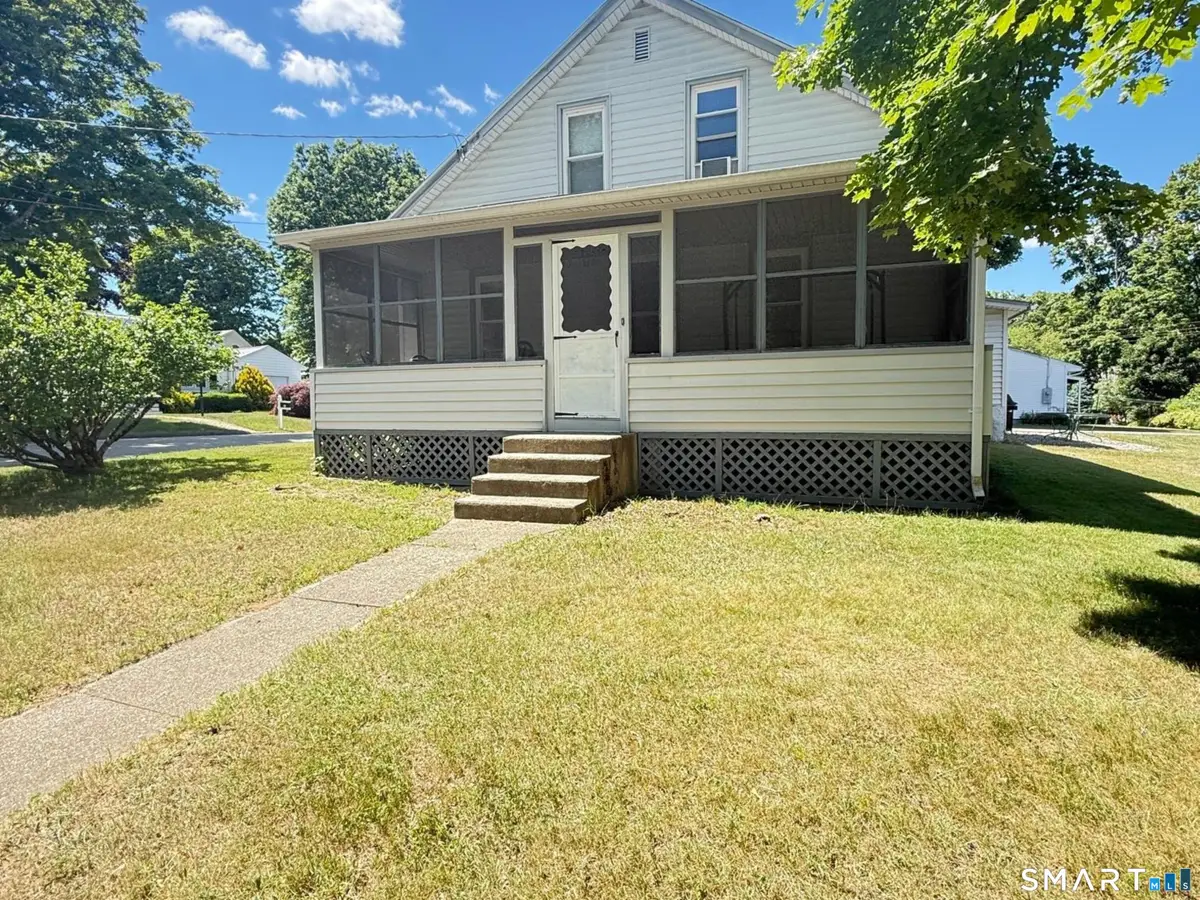 18 Pleasant View Avenue, Willimantic, CT 06226 - #1
