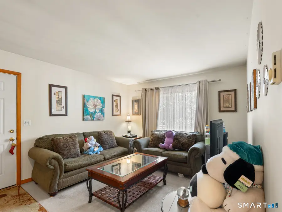 1 Fairfield Avenue #3, Danbury, CT 06810 - #3