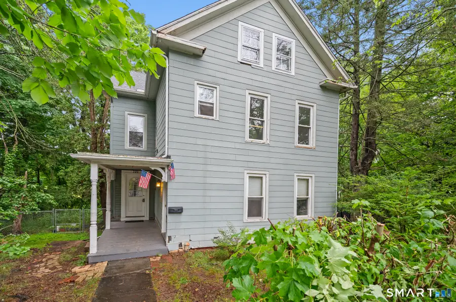 220 Murray Street, Meriden, CT 06450 - #2