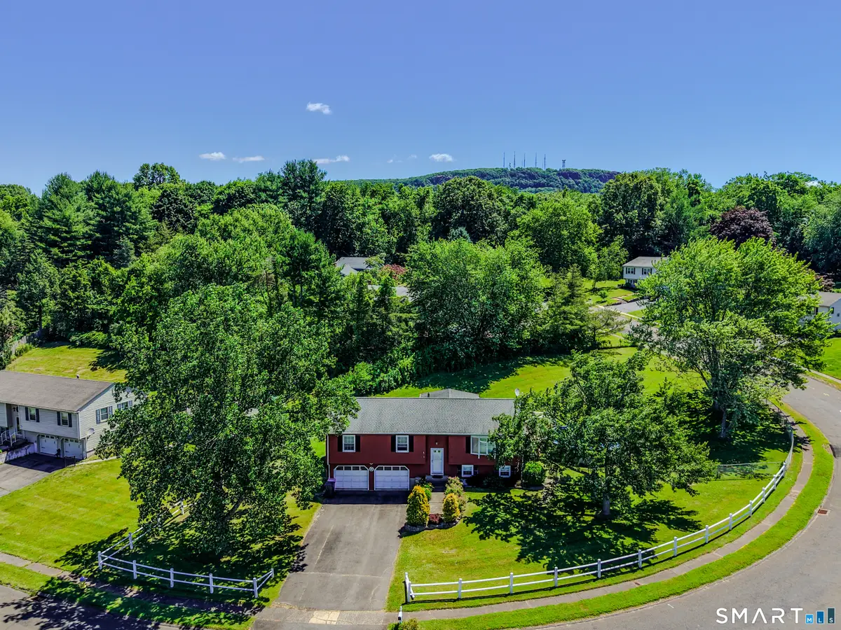 55 Hacienda Circle, Plantsville, CT 06479 - #1