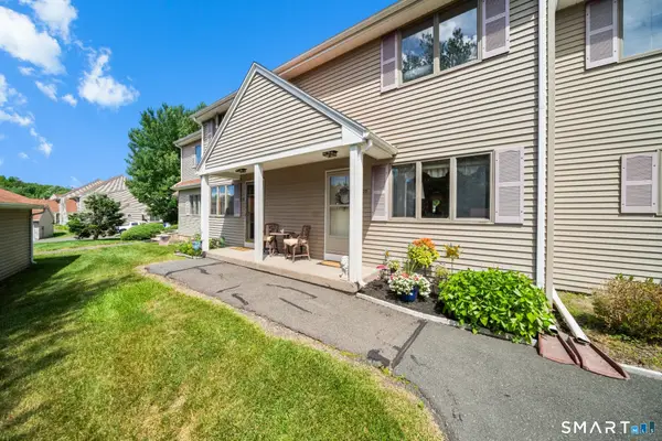 20 Partridge Court #20, Windsor Locks, CT 06096