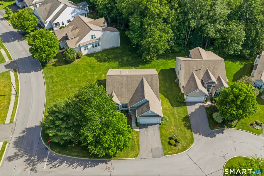 567 Inverness Court #567, Oxford, CT 06478 - #2