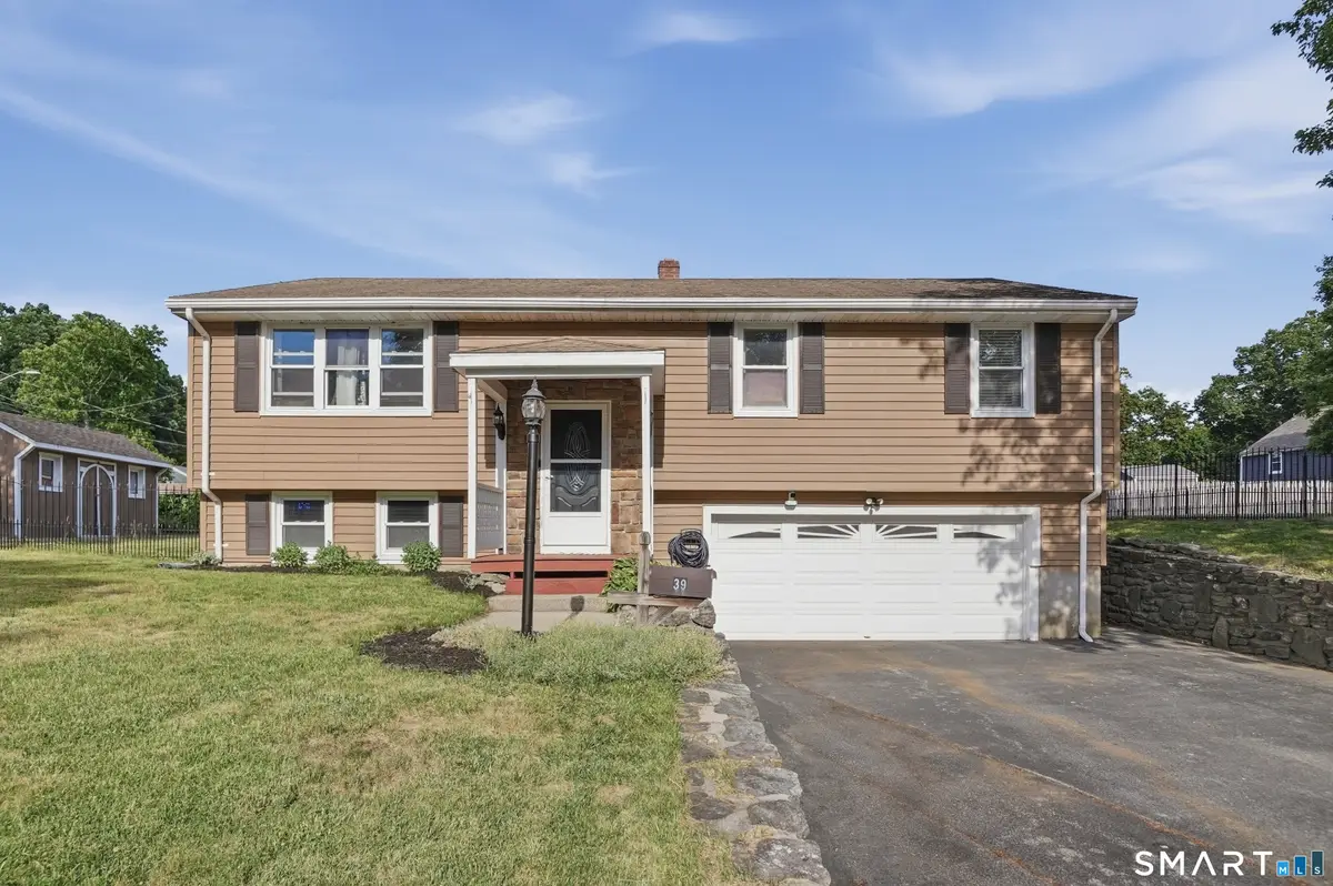39 Bibeault Street, Putnam, CT 06260 - #1