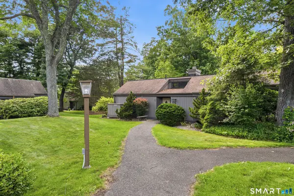 892 Heritage Village #A, Southbury, CT 06488