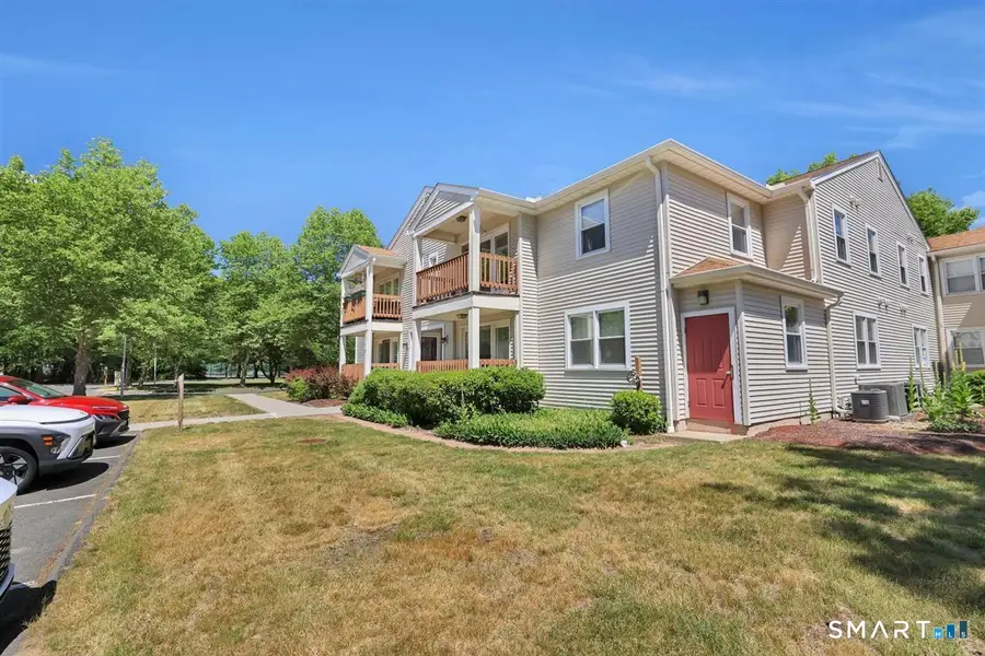 204 Ashmead Commons #204, Enfield, CT 06082 - #2