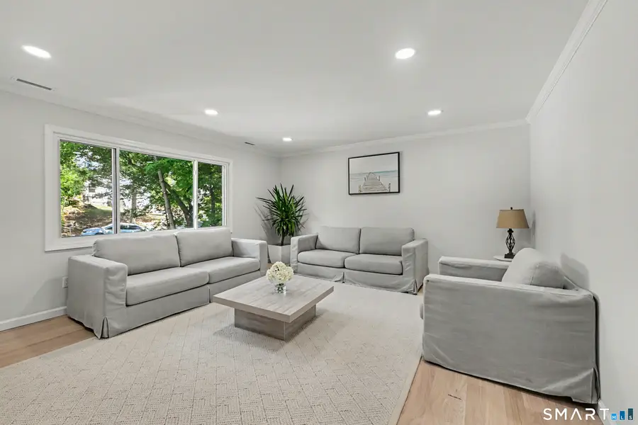 80 Coolidge Avenue, Stamford, CT 06906 - #3