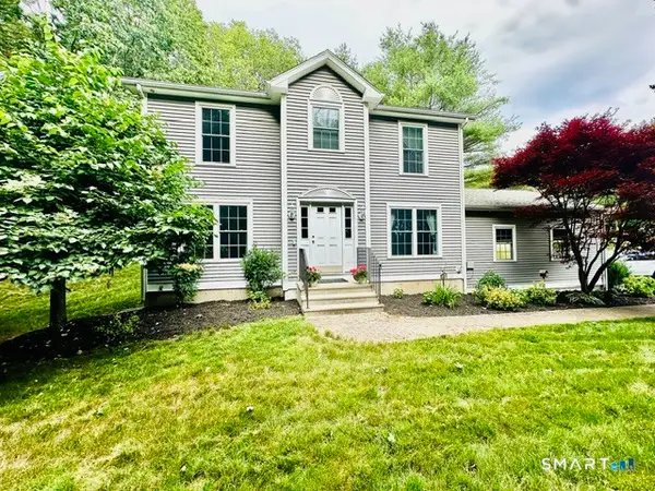92 State Avenue, Killingly, CT 06241