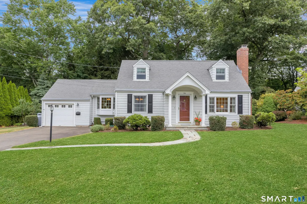 84 University Drive, Fairfield, CT 06824 - #1