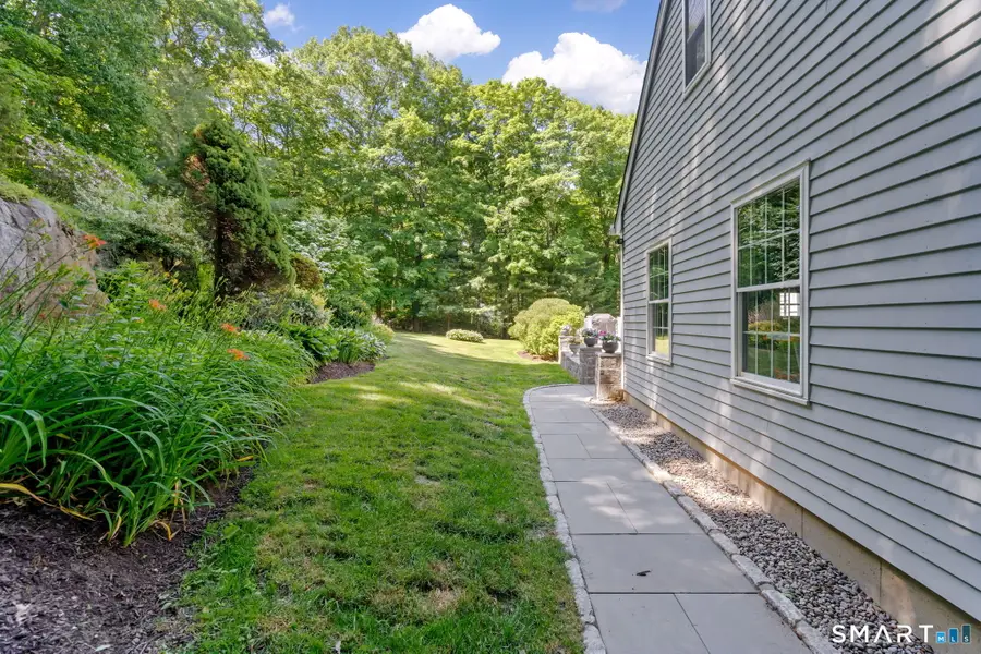 674 Middle Road Turnpike, Woodbury, CT 06798 - #3