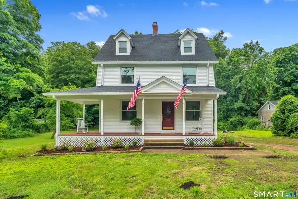 14 Main Street, East Hampton, CT 06424