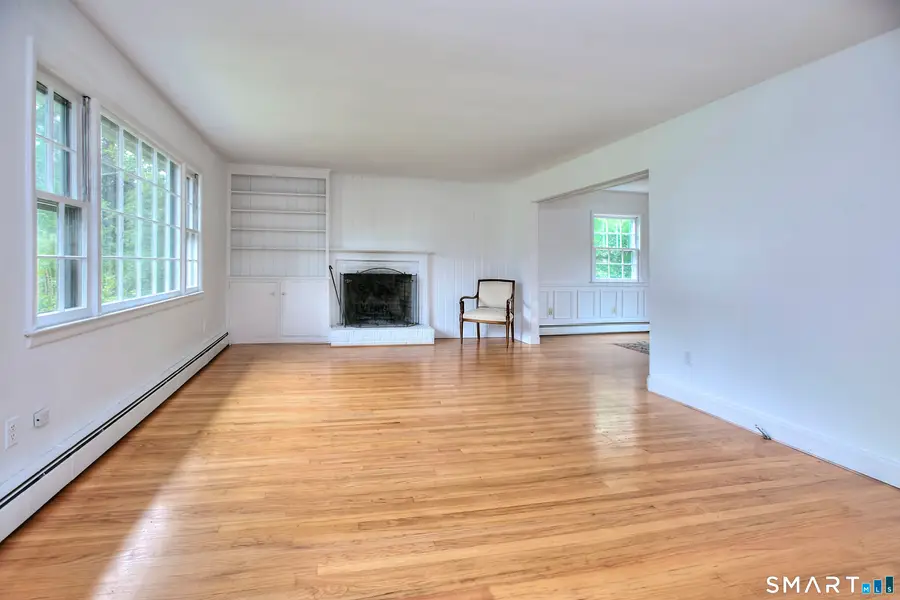 324 Ridge Road, Orange, CT 06477 - #3
