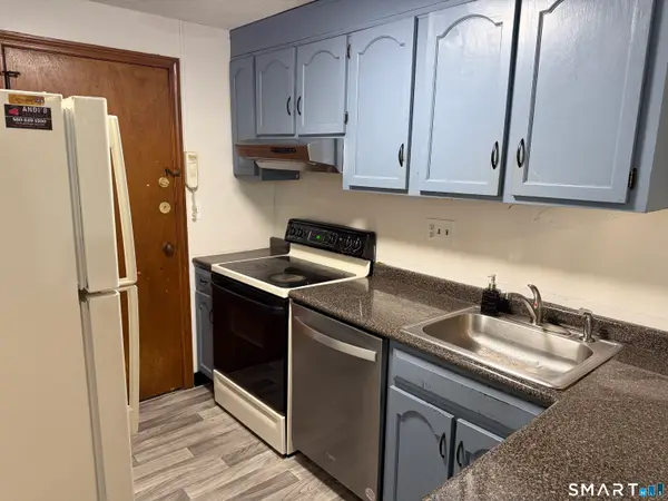 1162 Middle Turnpike West #C1, Manchester, CT 06040