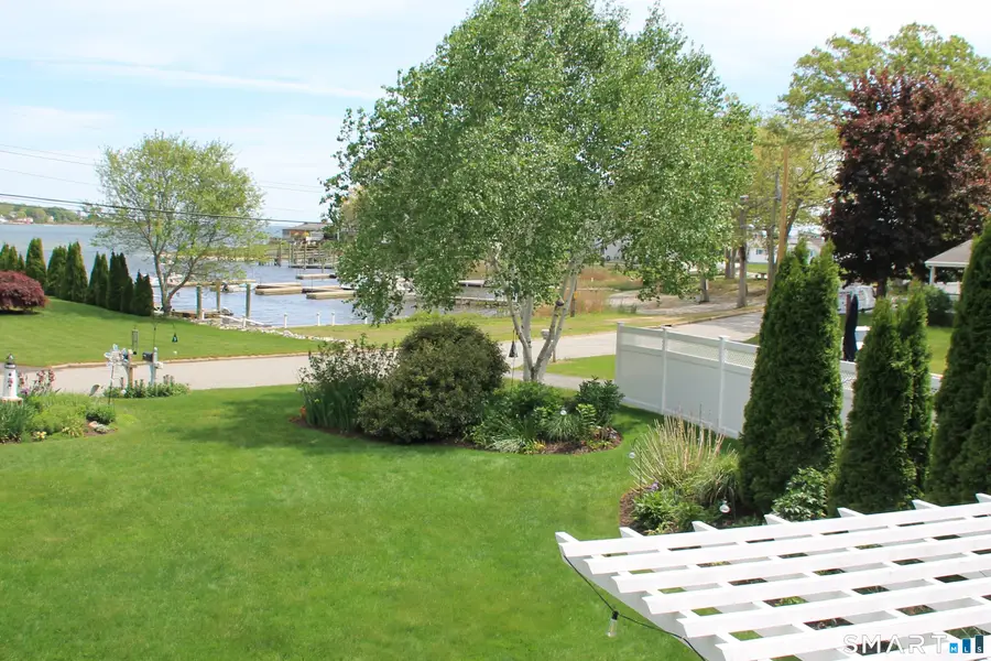 7 Windward Way, Waterford, CT 06385 - #3