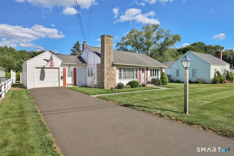 16 Locust Street, Plainville, CT 06062 - #3