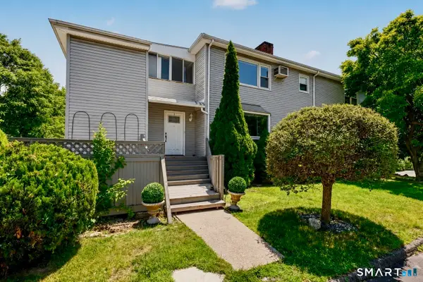 92 Burwood Avenue, Stamford, CT 06902