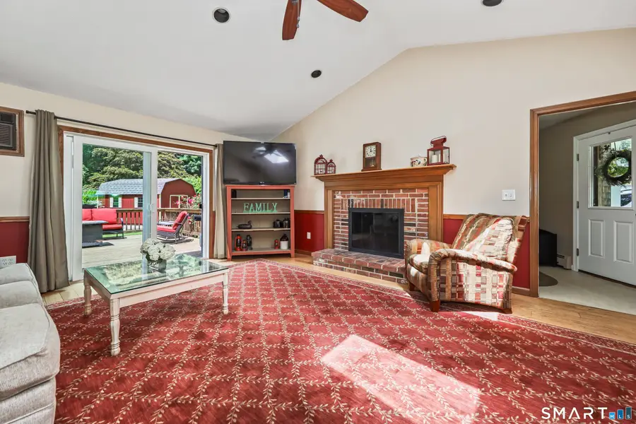 2 Meadowside Drive, Unionville, CT 06085 - #3