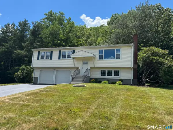210 Cloudland Road, North Haven, CT 06473