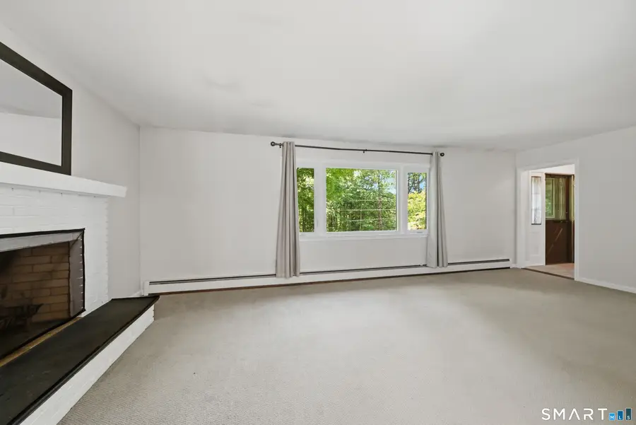 11 Wicks Manor Drive, Danbury, CT 06810 - #3